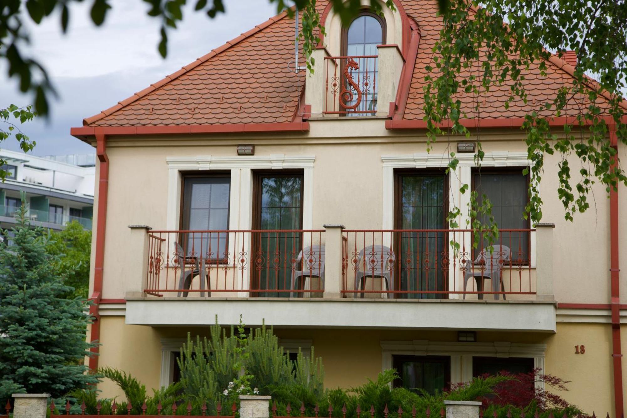 Szent Gyoergy Villa Apartmanhaz Heviz Exterior photo